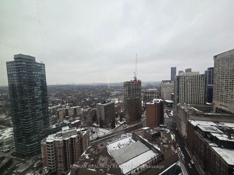 Photo 14 at 2710 - 1 Yorkville Avenue, Annex, Toronto