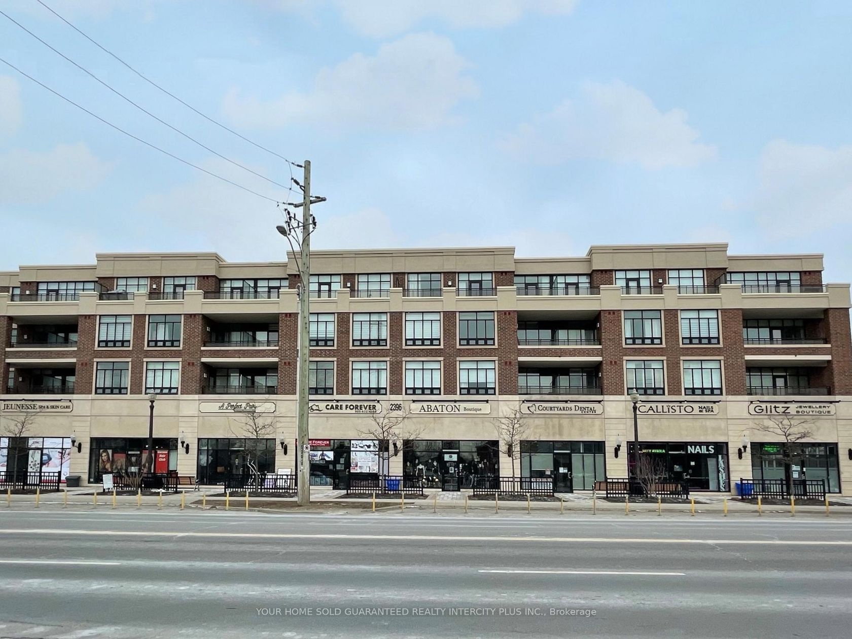 310 - 2396 Major MacKenzie Drive, Maple, Vaughan photo number 2