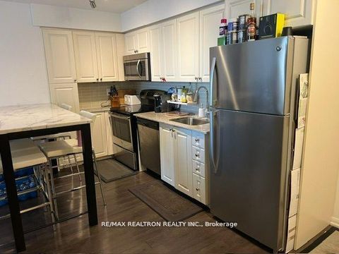 Photo 20 at 917 - 830 Lawrence Avenue W, Glen Park, Toronto