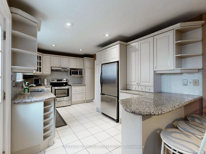 Photo 13 at 39 Prattley Drive, Don Valley Village, Toronto