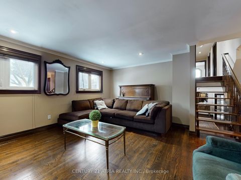 Photo 8 at 39 Prattley Drive, Don Valley Village, Toronto