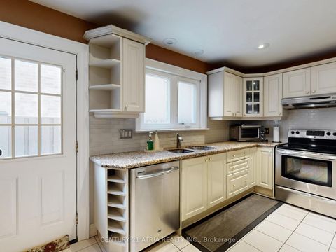 Photo 14 at 39 Prattley Drive, Don Valley Village, Toronto