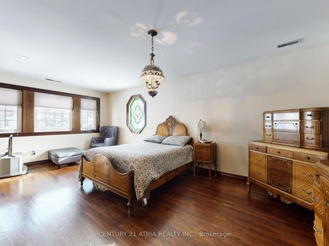 Photo 24 at 39 Prattley Drive, Don Valley Village, Toronto