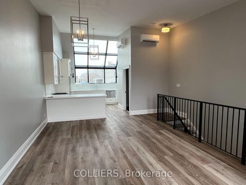 Photo 4 at 1048 Kingston Road, Danforth, Toronto