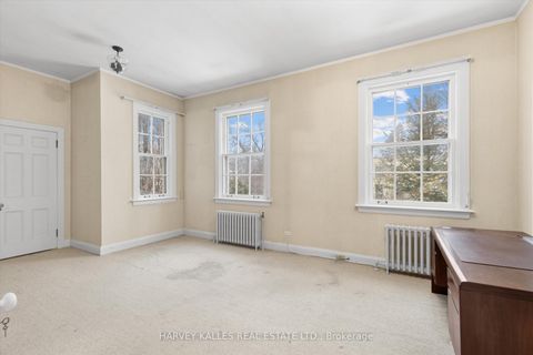 Photo 40 at 1 Edmund Gate, Casa Loma, Toronto