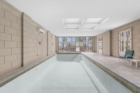 Photo 44 at 1 Edmund Gate, Casa Loma, Toronto