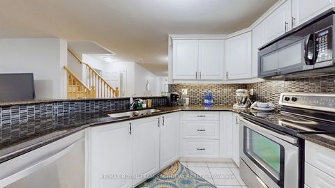 Photo 21 at 1809 Parkhurst Crescent, Duffin Heights, Pickering