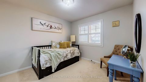 Photo 33 at 1809 Parkhurst Crescent, Duffin Heights, Pickering