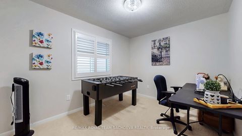 Photo 36 at 1809 Parkhurst Crescent, Duffin Heights, Pickering