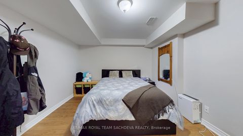 Photo 46 at 1809 Parkhurst Crescent, Duffin Heights, Pickering