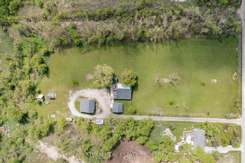 Photo 33 at 2351 20th Side Road, Rural Innisfil, Innisfil