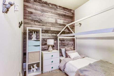 Photo 2 at 619 - 825 Church Street, Moore Park, Toronto