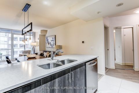 Photo 11 at 619 - 825 Church Street, Moore Park, Toronto