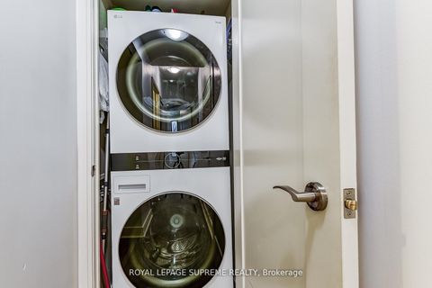 Photo 27 at 619 - 825 Church Street, Moore Park, Toronto