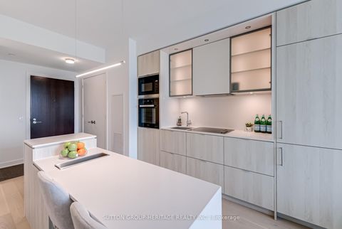 Photo 2 at 3503 - 11 Yorkville Avenue, Annex, Toronto