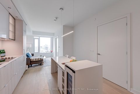 Photo 5 at 3503 - 11 Yorkville Avenue, Annex, Toronto