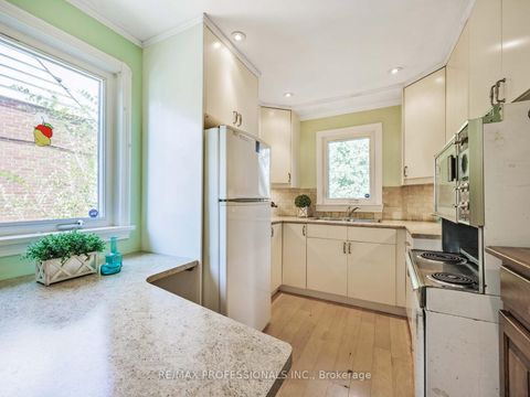 Photo 10 at 55 Craigmore Crescent, Willowdale East, Toronto