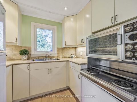 Photo 11 at 55 Craigmore Crescent, Willowdale East, Toronto