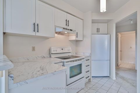 Photo 5 at 611 - 2269 Lake Shore Boulevard W, Mimico, Toronto