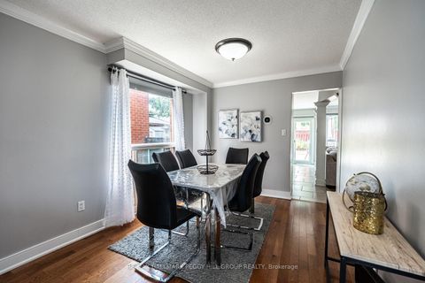 Photo 3 at 45 Weatherup Crescent, West Bayfield, Barrie