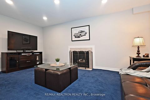 Photo 37 at 427 Mill Street, Mill Pond, Richmond Hill