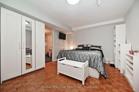 Photo 39 at 427 Mill Street, Mill Pond, Richmond Hill