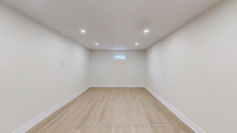 Photo 21 at 14 Lonsdale Place, Grove East, Barrie