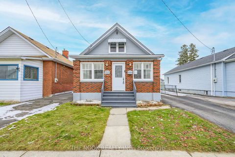 Photo 1 at 219 Verdun Road, Central, Oshawa