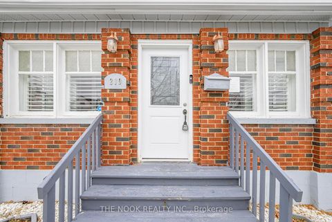 Photo 3 at 219 Verdun Road, Central, Oshawa