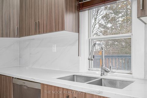 Photo 14 at 219 Verdun Road, Central, Oshawa