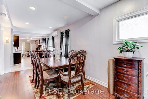 Photo 4 at 43 Mould Avenue, Smythe, Toronto