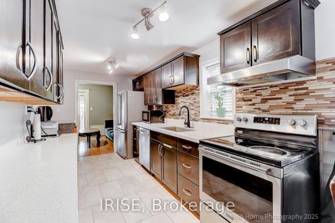 Photo 6 at 43 Mould Avenue, Smythe, Toronto