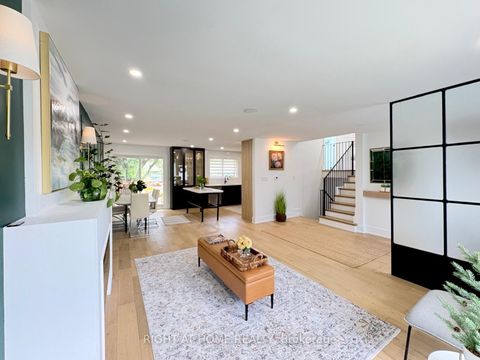 Photo 2 at 23 Drury Lane, Humber Heights, Toronto