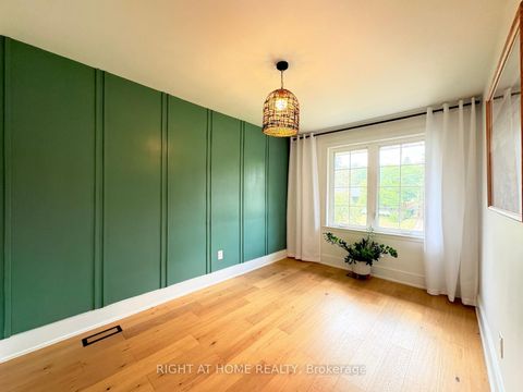 Photo 11 at 23 Drury Lane, Humber Heights, Toronto