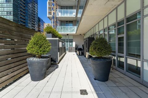 Photo 15 at 1410 - 375 King Street W, Waterfront Communities C1, Toronto