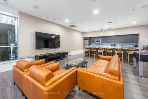 Photo 17 at 1410 - 375 King Street W, Waterfront Communities C1, Toronto