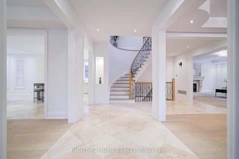 Photo 4 at 125 Kingsdale Avenue, Willowdale East, Toronto