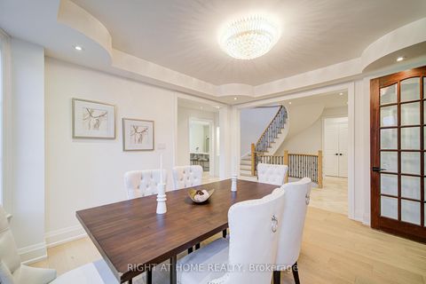 Photo 6 at 125 Kingsdale Avenue, Willowdale East, Toronto