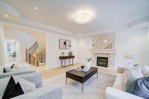 Photo 12 at 125 Kingsdale Avenue, Willowdale East, Toronto