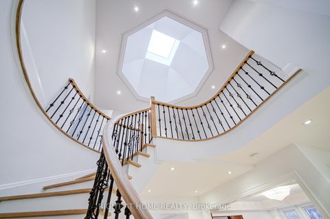 Photo 27 at 125 Kingsdale Avenue, Willowdale East, Toronto