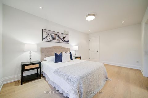 Photo 37 at 125 Kingsdale Avenue, Willowdale East, Toronto