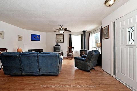 Photo 9 at 704 Hastings Avenue, Alcona, Innisfil