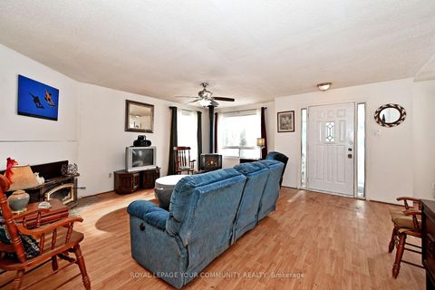 Photo 12 at 704 Hastings Avenue, Alcona, Innisfil