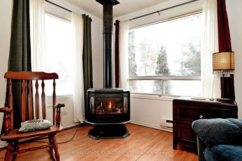 Photo 18 at 704 Hastings Avenue, Alcona, Innisfil