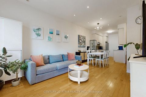 Photo 3 at 76 Hargrave Lane, York Mills, Toronto