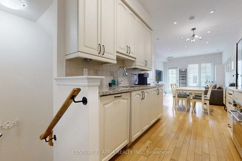 Photo 8 at 76 Hargrave Lane, York Mills, Toronto