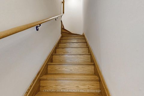 Photo 12 at 76 Hargrave Lane, York Mills, Toronto