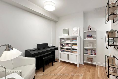 Photo 24 at 76 Hargrave Lane, York Mills, Toronto