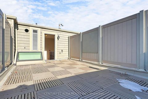 Photo 37 at 76 Hargrave Lane, York Mills, Toronto