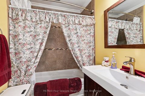 Photo 28 at 225 Christopher Street, Stayner, Clearview